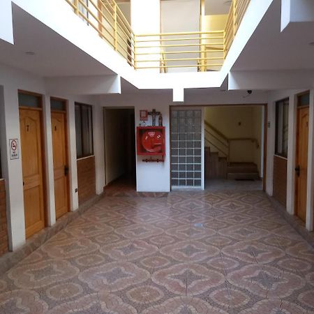 Casa Huespedes Angoba Hotel อารีกา ภายนอก รูปภาพ
