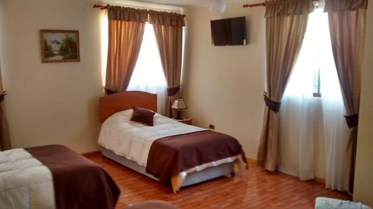 Casa Huespedes Angoba Hotel อารีกา ภายนอก รูปภาพ