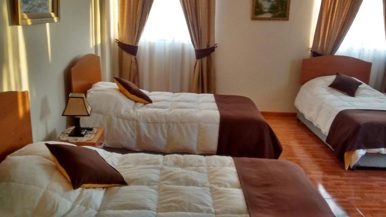 Casa Huespedes Angoba Hotel อารีกา ภายนอก รูปภาพ