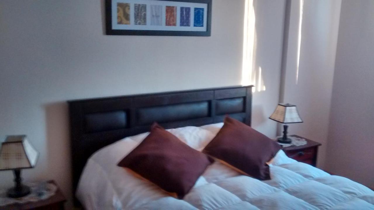 Casa Huespedes Angoba Hotel อารีกา ภายนอก รูปภาพ
